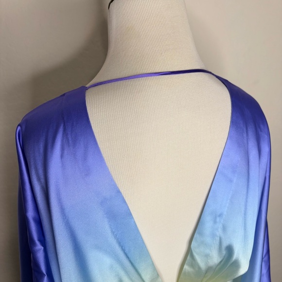Retrofete Clarisa Silk Crop Top Size XS Rainbow Sky Ombre Long Sleeve NWT - Picture 8 of 14